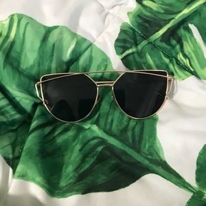 Black/Gold Metal Bar Cateye Sunglasses